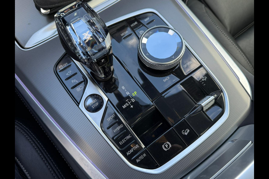 BMW X5 XDrive45e High Executive ALLE OPTIES. B&W M Skylounge Schwarovski PPF glascoatingetc..