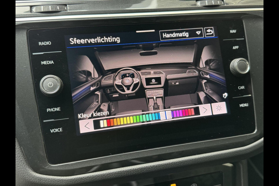Volkswagen Tiguan 1.5 TSI R-Line Automaat | Black Style | LED verlichting | Navigatiesysteem | Climate control | Cruise control adaptief | DCC ond
