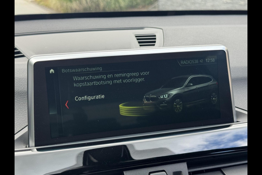 BMW X1 sDrive20i High Executive Automaat | Lederen bekleding | Stoelverwarming | Navigatiesysteem | Cruise control | Climate control |