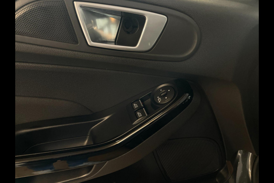 Ford Fiesta 1.0 EcoBoost Titanium AIRCO CLIMA NAVI CRUISE BT LED ELEK RAMEN CENT VERG VELGEN ZEER NETTE AUTO
