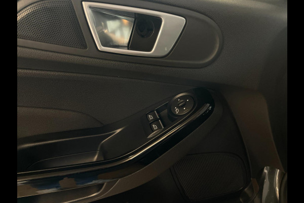 Ford Fiesta 1.0 EcoBoost Titanium AIRCO CLIMA NAVI CRUISE BT LED ELEK RAMEN CENT VERG VELGEN ZEER NETTE AUTO