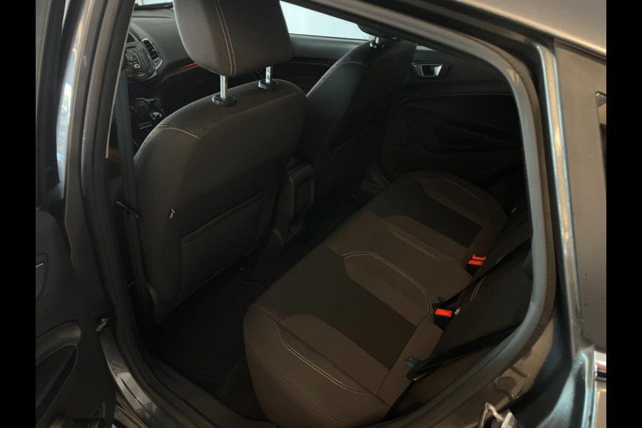 Ford Fiesta 1.0 EcoBoost Titanium AIRCO CLIMA NAVI CRUISE BT LED ELEK RAMEN CENT VERG VELGEN ZEER NETTE AUTO