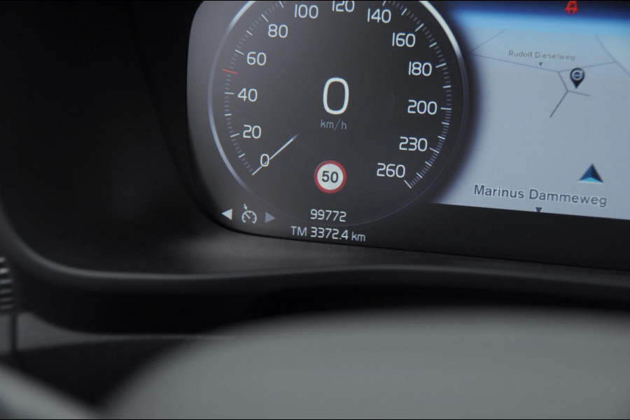 Volvo XC40 T4 211PK Automaat Recharge R-Design / Cruise control / leder met alcantara / elektrische achterklep / keyless entry / Apple carplay / Parkeersensoren met camera / getinte ramen /