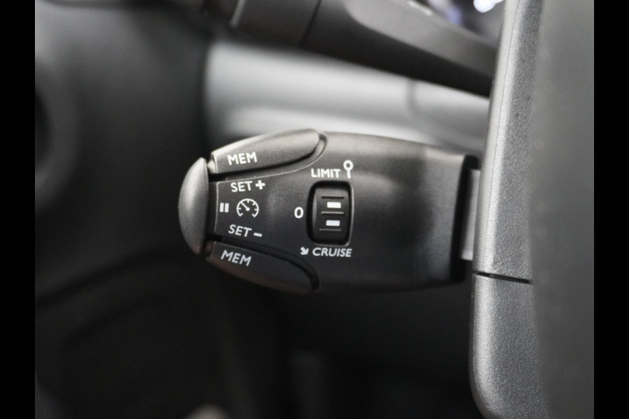 Citroën C3 1.2I Navi Shine C-Series Ecc Apple Carplay Android Auto Cruise Control C-Series PureTech Lmv DAB Bluetooth 1e Eigenaar Zeer compleet! Volledige onderhoud historie