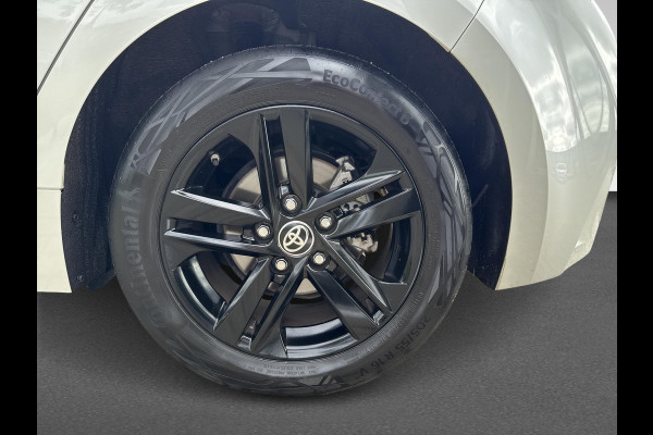 Toyota Corolla 1.8 Hybrid Business  twotone | trekhaak afneembaar | ACC | LED | dealer onderhouden