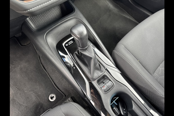 Toyota Corolla 1.8 Hybrid Business  twotone | trekhaak afneembaar | ACC | LED | dealer onderhouden