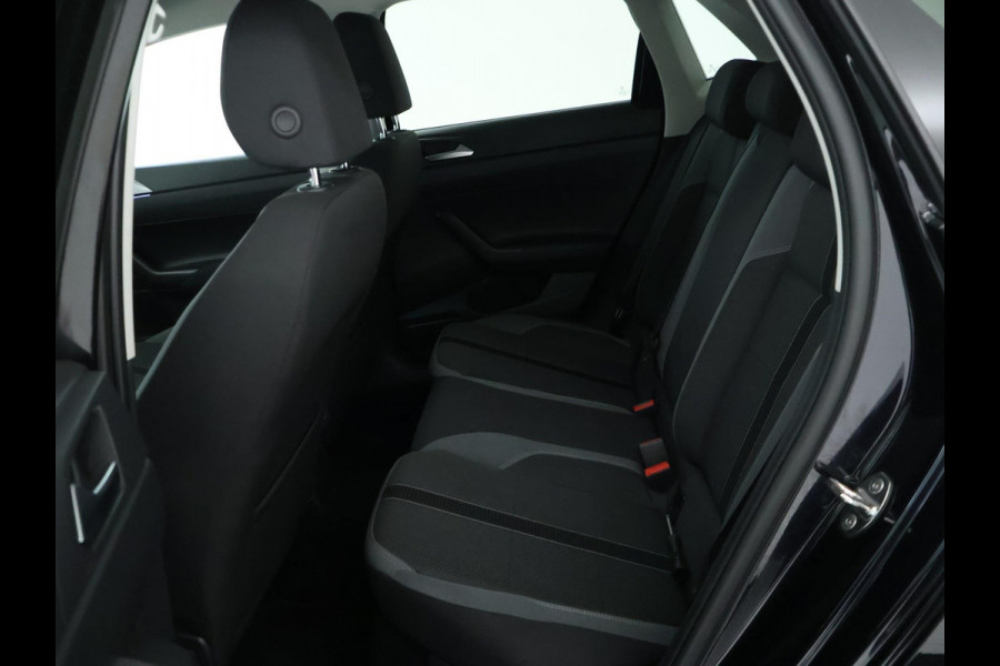 Volkswagen Polo 1.0 TSI Highline 110PK | CarPlay | Stoelverwarming