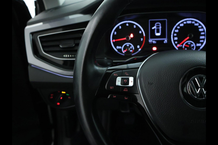 Volkswagen Polo 1.0 TSI Highline 110PK | CarPlay | Stoelverwarming