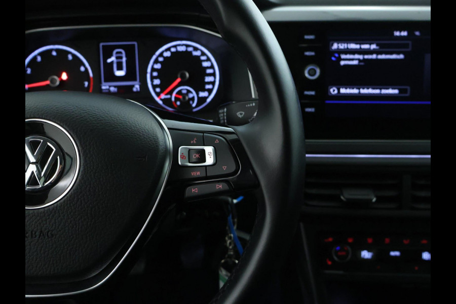Volkswagen Polo 1.0 TSI Highline 110PK | CarPlay | Stoelverwarming