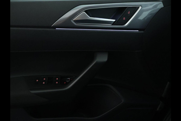 Volkswagen Polo 1.0 TSI Highline 110PK | CarPlay | Stoelverwarming