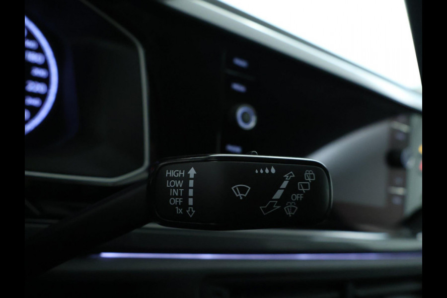 Volkswagen Polo 1.0 TSI Highline 110PK | CarPlay | Stoelverwarming