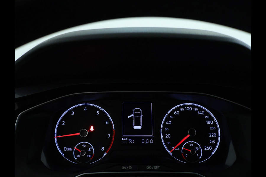 Volkswagen Polo 1.0 TSI Highline 110PK | CarPlay | Stoelverwarming