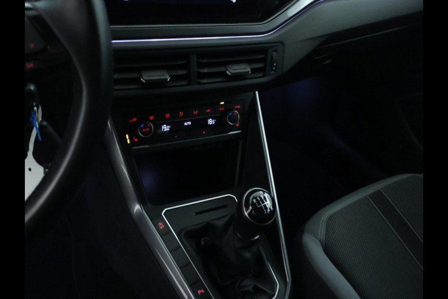 Volkswagen Polo 1.0 TSI Highline 110PK | CarPlay | Stoelverwarming
