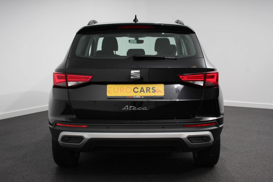 Seat Ateca 1.5 TSI DSG Style Nieuw type Demo! | Climate Control Parkeer sensoren Cruise control DAB Led Lichtmetalen Velgen