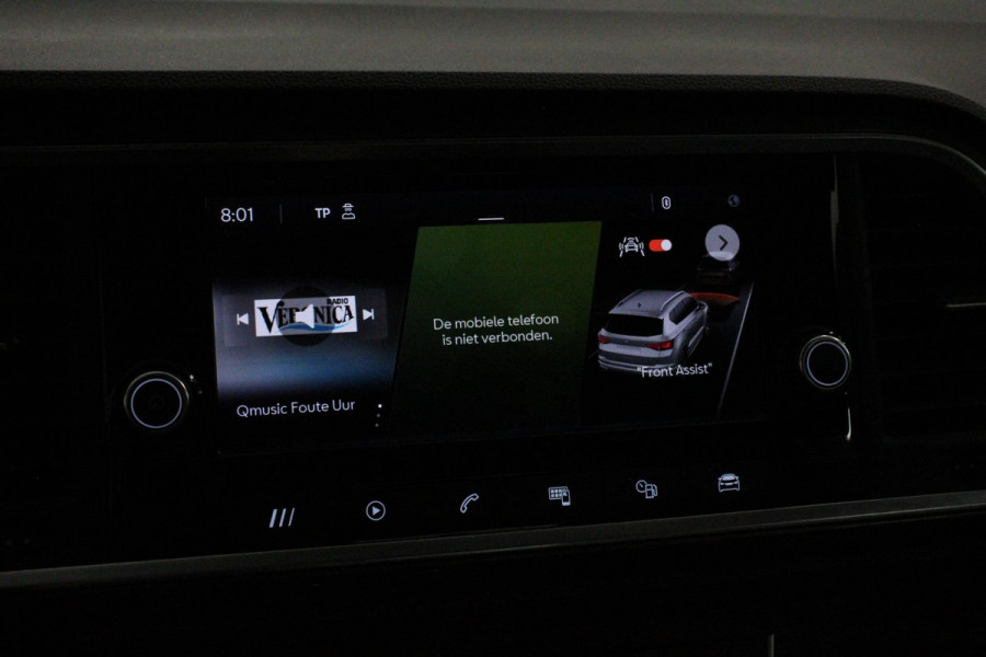Seat Ateca 1.5 TSI DSG Style Nieuw type Demo! | Climate Control Parkeer sensoren Cruise control DAB Led Lichtmetalen Velgen
