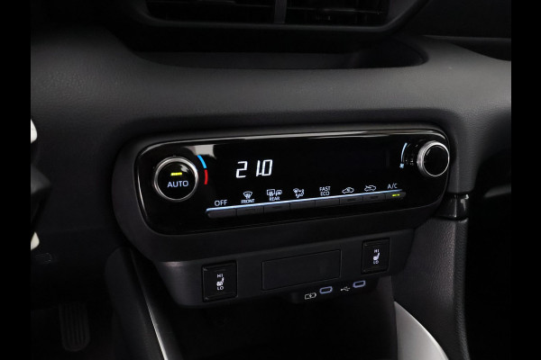 Mazda 2 Hybrid 1.5 Centre-line | Apple Carplay/Android Auto | Adaptive Cruise Control | Stoelverwarming Mazda 2 Hybrid 1.5 Centre-line | Apple Carplay/Android Auto | Adaptive Cruise Control | Stoelverwarming