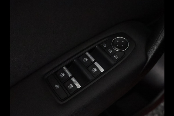 Renault Captur 1.6 E-TECH PHEV AUTOMAAT GARANTIE TOT 6-2031* KEYLESS.CAMERA.PDC V+A