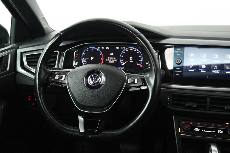 Volkswagen Polo 1.0 TSI Highline Business R Automaat (PANORAMADAK, VIRTUAL, CARPLAY, CAMERA, STOELVERWARMING, GOED ONDERHOUDEN)