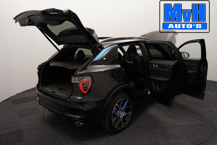 Lynk & Co 01 1.5 Plug-in Hybride|ZWARTE.HEMEL|360ºCAM|PANO|NAP Lynk & Co 01 1.5 Plug-in Hybride|ZWARTE.HEMEL|360ºCAM|PANO|NAP