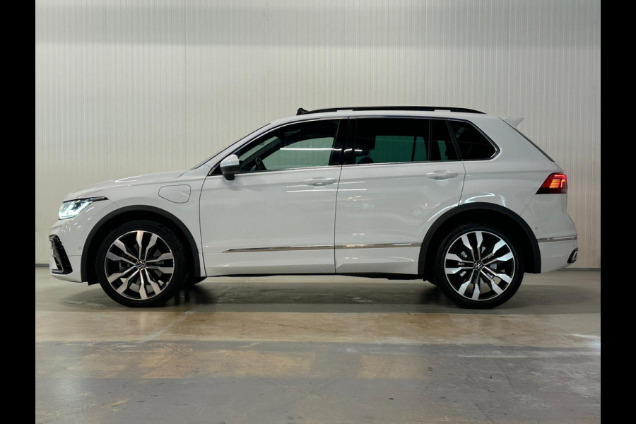 Volkswagen Tiguan 1.4 TSI eHybrid R-Line Business+ | PANO | IQ LIGHTS | CAMERA