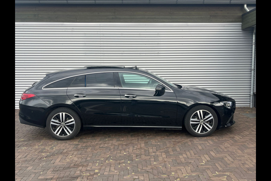 Mercedes-Benz CLA-Klasse Shooting Brake 180 Business Solution Luxury panoramadak trekhaak