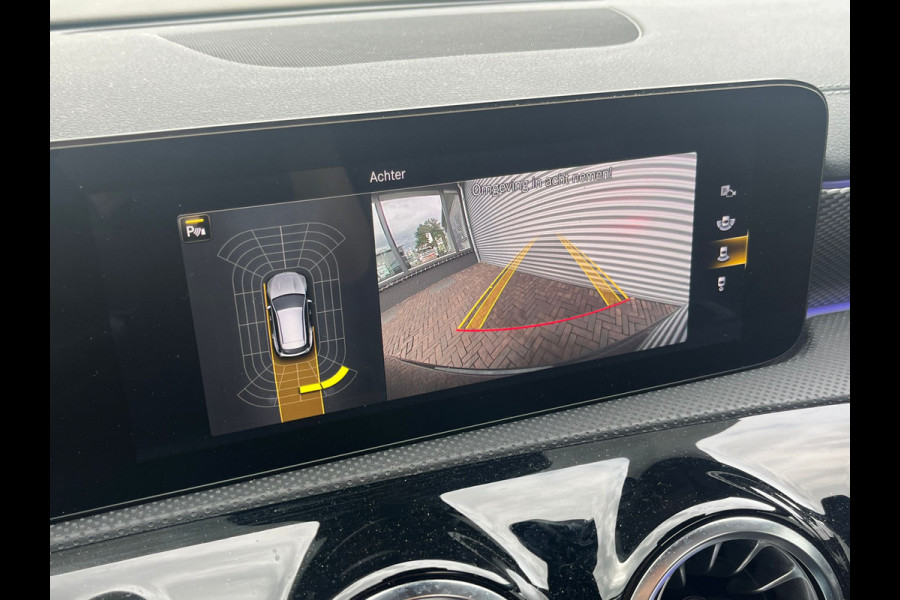 Mercedes-Benz CLA-Klasse Shooting Brake 180 Business Solution Luxury panoramadak trekhaak