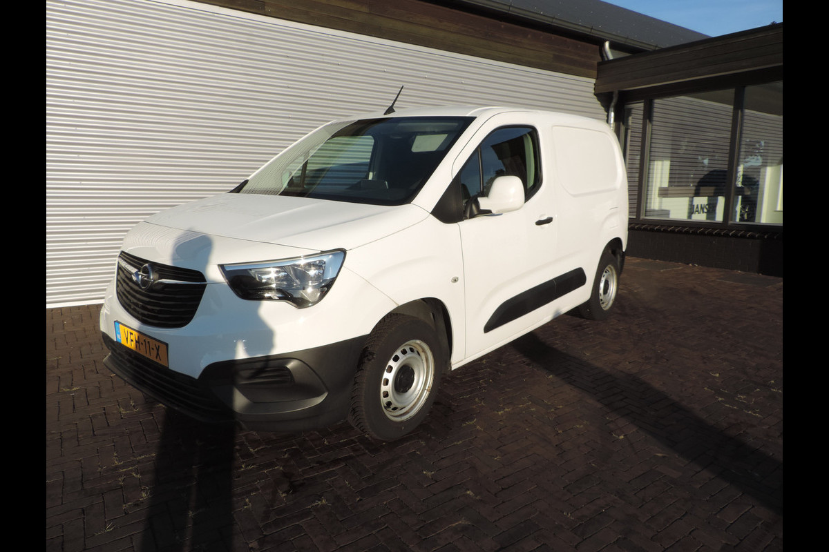 Opel Combo 1.2 Turbo L1H1 Edition benzine motor Opel Combo 1.2 Turbo L1H1 Edition benzine motor