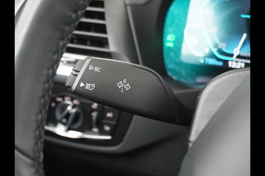 BMW iX3 High Executive 80kWh Leer+Elektr.-verst. Adap.Cruise Apple Carplay Android Auto Navi Ecc 360°Camera Panoramaschuifdak Harman&Kar Stoelverwarming Parkeer+Achteruitrij assistent Led Origineel Nederlandse Auto Zeer compleet! €73.000 nieuw!