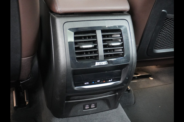 BMW iX3 High Executive 80kWh Leer+Elektr.-verst. Adap.Cruise Apple Carplay Android Auto Navi Ecc 360°Camera Panoramaschuifdak Harman&Kar Stoelverwarming Parkeer+Achteruitrij assistent Led Origineel Nederlandse Auto Zeer compleet! €73.000 nieuw!