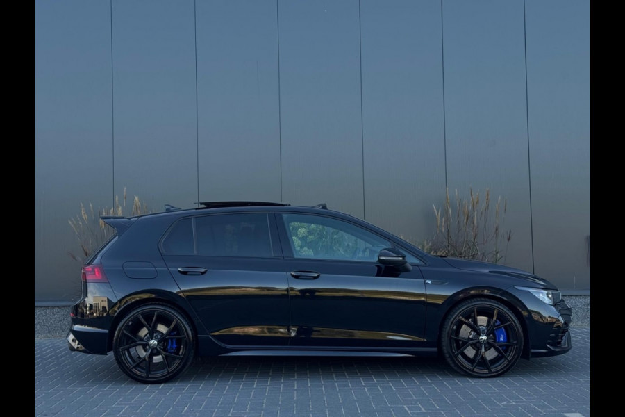 Volkswagen Golf 2.0 TSI R 4MOTION 320pk FULL PANO AKRA DRIFT HUD CAMERA ACC ECC