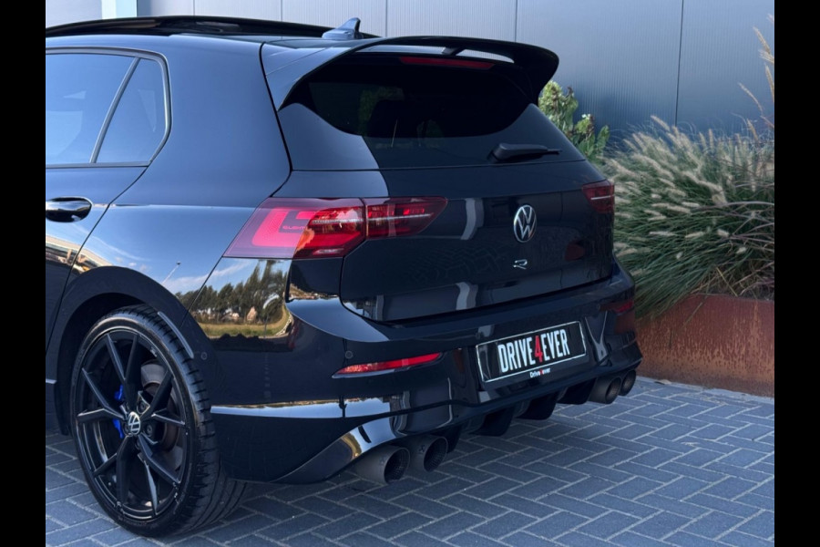 Volkswagen Golf 2.0 TSI R 4MOTION 320pk FULL PANO AKRA DRIFT HUD CAMERA ACC ECC