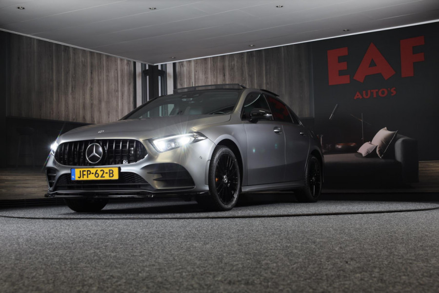 Mercedes-Benz A-Klasse 250 e AMG 45 Look / Acc / Memory / Lane Assist / Digital Cockpit / Sfeerverlichting / Camera / Pano / 18 In Mercedes-Benz A-Klasse 250 e AMG 45 Look / Acc / Memory / Lane Assist / Digital Cockpit / Sfeerverlichting / Camera / Pano / 18 In