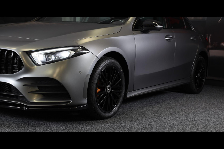 Mercedes-Benz A-Klasse 250 e AMG 45 Look / Acc / Memory / Lane Assist / Digital Cockpit / Sfeerverlichting / Camera / Pano / 18 In Mercedes-Benz A-Klasse 250 e AMG 45 Look / Acc / Memory / Lane Assist / Digital Cockpit / Sfeerverlichting / Camera / Pano / 18 In