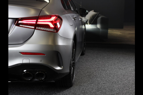 Mercedes-Benz A-Klasse 250 e AMG 45 Look / Acc / Memory / Lane Assist / Digital Cockpit / Sfeerverlichting / Camera / Pano / 18 In Mercedes-Benz A-Klasse 250 e AMG 45 Look / Acc / Memory / Lane Assist / Digital Cockpit / Sfeerverlichting / Camera / Pano / 18 In