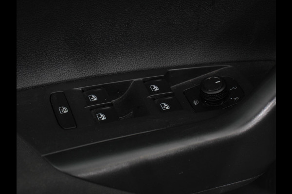 Volkswagen Polo 1.0 TSI DSG Comfortline | Navigatie | App Connect / Apple Carplay / Android Auto | Climate Control | Stoelverwarming | Extra Getint glas Volkswagen Polo 1.0 TSI DSG Comfortline | Navigatie | App Connect / Apple Carplay / Android Auto | Climate Control | Stoelverwarming | Extra Getint glas