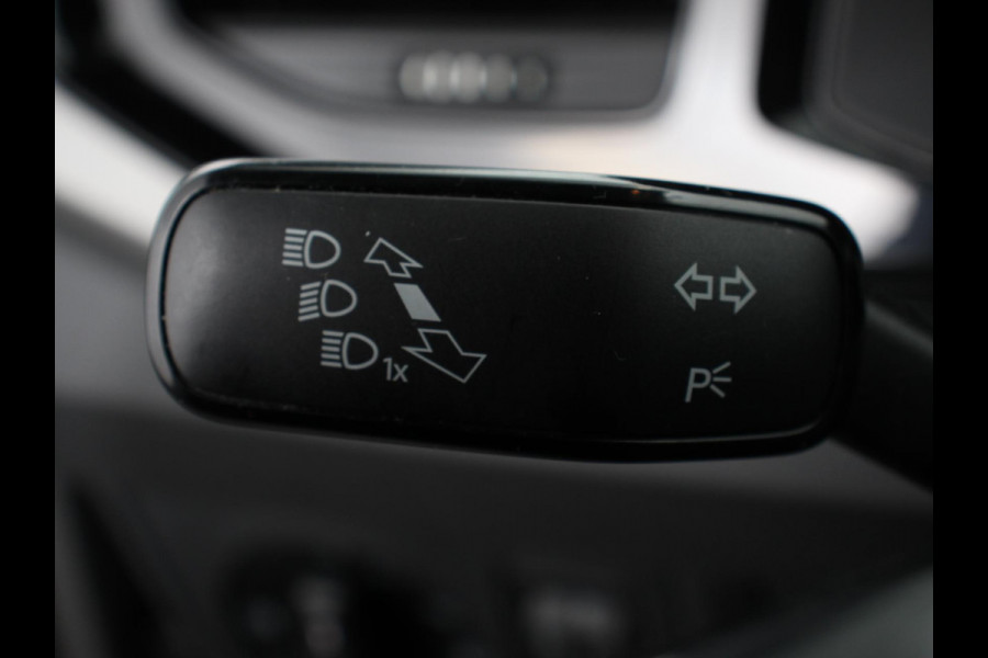 Volkswagen Polo 1.0 TSI DSG Comfortline | Navigatie | App Connect / Apple Carplay / Android Auto | Climate Control | Stoelverwarming | Extra Getint glas Volkswagen Polo 1.0 TSI DSG Comfortline | Navigatie | App Connect / Apple Carplay / Android Auto | Climate Control | Stoelverwarming | Extra Getint glas