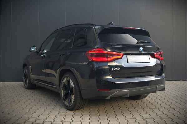BMW iX3 High Executive 80 kWh | Panoramadak | Keyless | Stoelverwarming | Harman Kardon | Memory Seat | Head-Up Display | 360 Camera | Adaptief Onderstel | Trekhaak | Adaptive LED | Elektrische Stoelen | Apple Carplay | N BMW iX3 High Executive 80 kWh | Panoramadak | Keyless | Stoelverwarming | Harman Kardon | Memory Seat | Head-Up Display | 360 Camera | Adaptief Onderstel | Trekhaak | Adaptive LED | Elektrische Stoelen | Apple Carplay | N