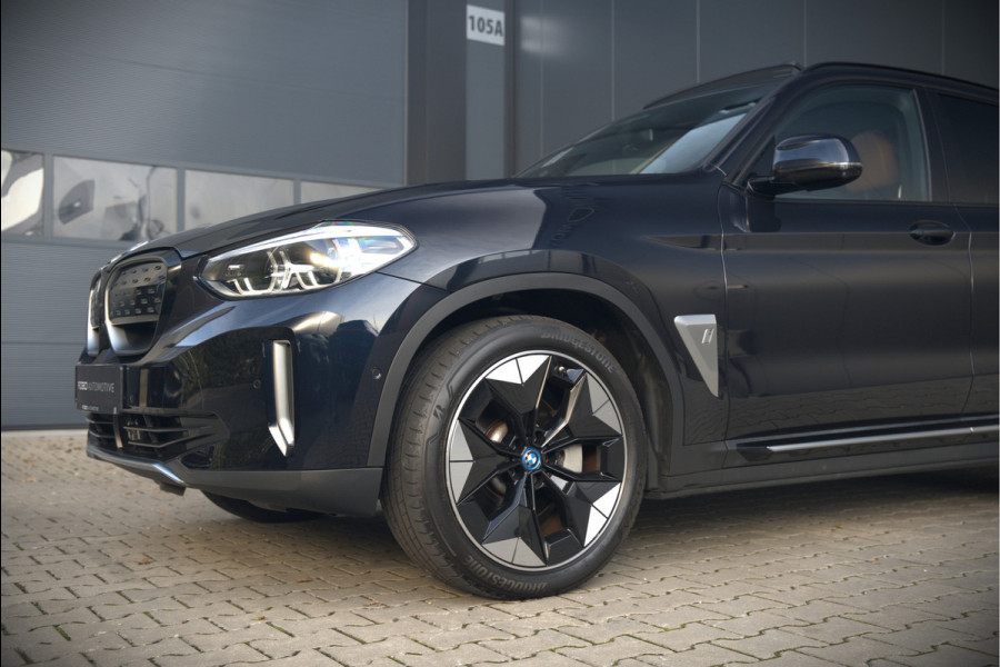 BMW iX3 High Executive 80 kWh | Panoramadak | Keyless | Stoelverwarming | Harman Kardon | Memory Seat | Head-Up Display | 360 Camera | Adaptief Onderstel | Trekhaak | Adaptive LED | Elektrische Stoelen | Apple Carplay | N BMW iX3 High Executive 80 kWh | Panoramadak | Keyless | Stoelverwarming | Harman Kardon | Memory Seat | Head-Up Display | 360 Camera | Adaptief Onderstel | Trekhaak | Adaptive LED | Elektrische Stoelen | Apple Carplay | N