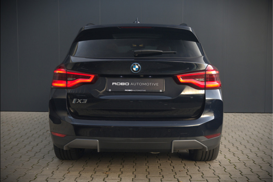 BMW iX3 High Executive 80 kWh | Panoramadak | Keyless | Stoelverwarming | Harman Kardon | Memory Seat | Head-Up Display | 360 Camera | Adaptief Onderstel | Trekhaak | Adaptive LED | Elektrische Stoelen | Apple Carplay | N BMW iX3 High Executive 80 kWh | Panoramadak | Keyless | Stoelverwarming | Harman Kardon | Memory Seat | Head-Up Display | 360 Camera | Adaptief Onderstel | Trekhaak | Adaptive LED | Elektrische Stoelen | Apple Carplay | N