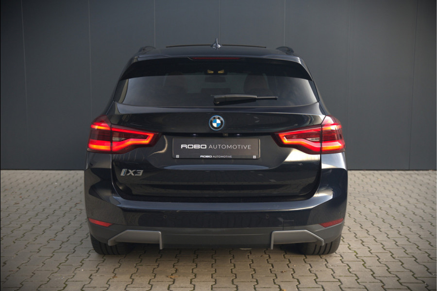 BMW iX3 High Executive 80 kWh | Panoramadak | Keyless | Stoelverwarming | Harman Kardon | Memory Seat | Head-Up Display | 360 Camera | Adaptief Onderstel | Trekhaak | Adaptive LED | Elektrische Stoelen | Apple Carplay | N BMW iX3 High Executive 80 kWh | Panoramadak | Keyless | Stoelverwarming | Harman Kardon | Memory Seat | Head-Up Display | 360 Camera | Adaptief Onderstel | Trekhaak | Adaptive LED | Elektrische Stoelen | Apple Carplay | N