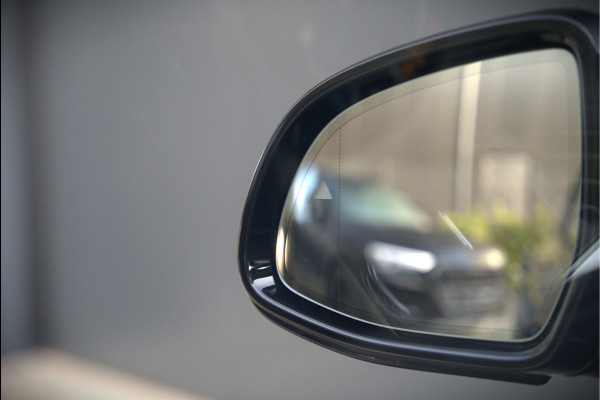 BMW iX3 High Executive 80 kWh | Panoramadak | Keyless | Stoelverwarming | Harman Kardon | Memory Seat | Head-Up Display | 360 Camera | Adaptief Onderstel | Trekhaak | Adaptive LED | Elektrische Stoelen | Apple Carplay | N BMW iX3 High Executive 80 kWh | Panoramadak | Keyless | Stoelverwarming | Harman Kardon | Memory Seat | Head-Up Display | 360 Camera | Adaptief Onderstel | Trekhaak | Adaptive LED | Elektrische Stoelen | Apple Carplay | N