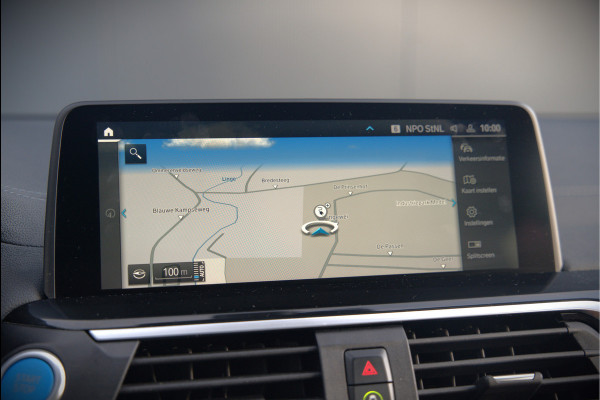 BMW iX3 High Executive 80 kWh | Panoramadak | Keyless | Stoelverwarming | Harman Kardon | Memory Seat | Head-Up Display | 360 Camera | Adaptief Onderstel | Trekhaak | Adaptive LED | Elektrische Stoelen | Apple Carplay | N BMW iX3 High Executive 80 kWh | Panoramadak | Keyless | Stoelverwarming | Harman Kardon | Memory Seat | Head-Up Display | 360 Camera | Adaptief Onderstel | Trekhaak | Adaptive LED | Elektrische Stoelen | Apple Carplay | N