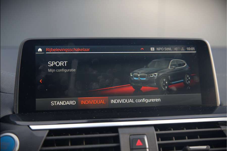 BMW iX3 High Executive 80 kWh | Panoramadak | Keyless | Stoelverwarming | Harman Kardon | Memory Seat | Head-Up Display | 360 Camera | Adaptief Onderstel | Trekhaak | Adaptive LED | Elektrische Stoelen | Apple Carplay | N BMW iX3 High Executive 80 kWh | Panoramadak | Keyless | Stoelverwarming | Harman Kardon | Memory Seat | Head-Up Display | 360 Camera | Adaptief Onderstel | Trekhaak | Adaptive LED | Elektrische Stoelen | Apple Carplay | N