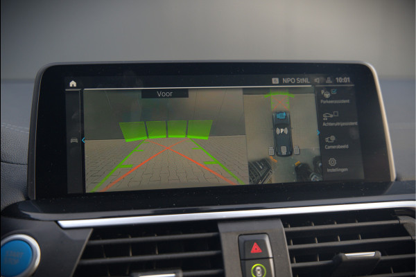 BMW iX3 High Executive 80 kWh | Panoramadak | Keyless | Stoelverwarming | Harman Kardon | Memory Seat | Head-Up Display | 360 Camera | Adaptief Onderstel | Trekhaak | Adaptive LED | Elektrische Stoelen | Apple Carplay | N BMW iX3 High Executive 80 kWh | Panoramadak | Keyless | Stoelverwarming | Harman Kardon | Memory Seat | Head-Up Display | 360 Camera | Adaptief Onderstel | Trekhaak | Adaptive LED | Elektrische Stoelen | Apple Carplay | N