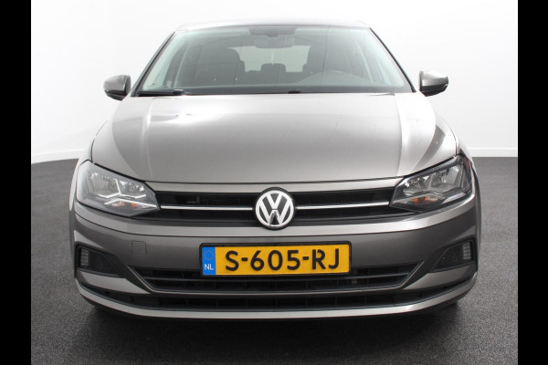 Volkswagen Polo 1.0 TSI DSG Comfortline | Navigatie | App Connect / Apple Carplay / Android Auto | Climate Control | Stoelverwarming | Extra Getint glas Volkswagen Polo 1.0 TSI DSG Comfortline | Navigatie | App Connect / Apple Carplay / Android Auto | Climate Control | Stoelverwarming | Extra Getint glas