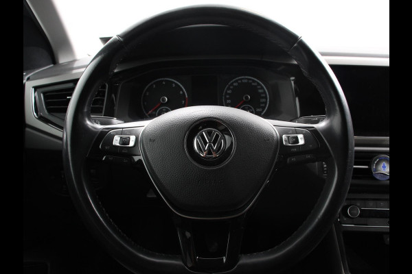 Volkswagen Polo 1.0 TSI DSG Comfortline | Navigatie | App Connect / Apple Carplay / Android Auto | Climate Control | Stoelverwarming | Extra Getint glas Volkswagen Polo 1.0 TSI DSG Comfortline | Navigatie | App Connect / Apple Carplay / Android Auto | Climate Control | Stoelverwarming | Extra Getint glas
