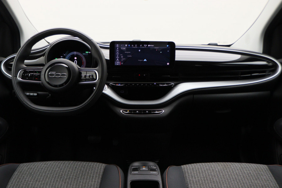 Fiat 500 Icon 42 kWh Virtual Cockpit, Climate, Apple Carplay, Cruise, Rijstrooksensor, DAB, 16''