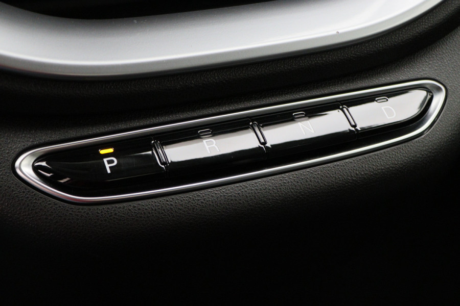 Fiat 500 Icon 42 kWh Virtual Cockpit, Climate, Apple Carplay, Cruise, Rijstrooksensor, DAB, 16''