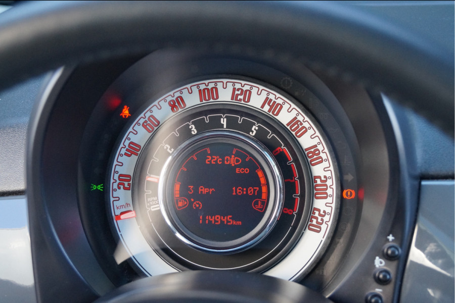 Fiat 500 TwinAir Turbo Lounge | Airco | Navigatie | 15" Lichtmetalen Velgen Fiat 500 TwinAir Turbo Lounge | Airco | Navigatie | 15" Lichtmetalen Velgen