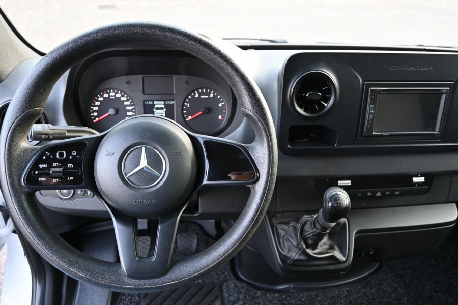 Mercedes-Benz Sprinter 316 CDI L3H2 DC 3500 KG trekhaak, Camera Mercedes-Benz Sprinter 316 CDI L3H2 DC 3500 KG trekhaak, Camera